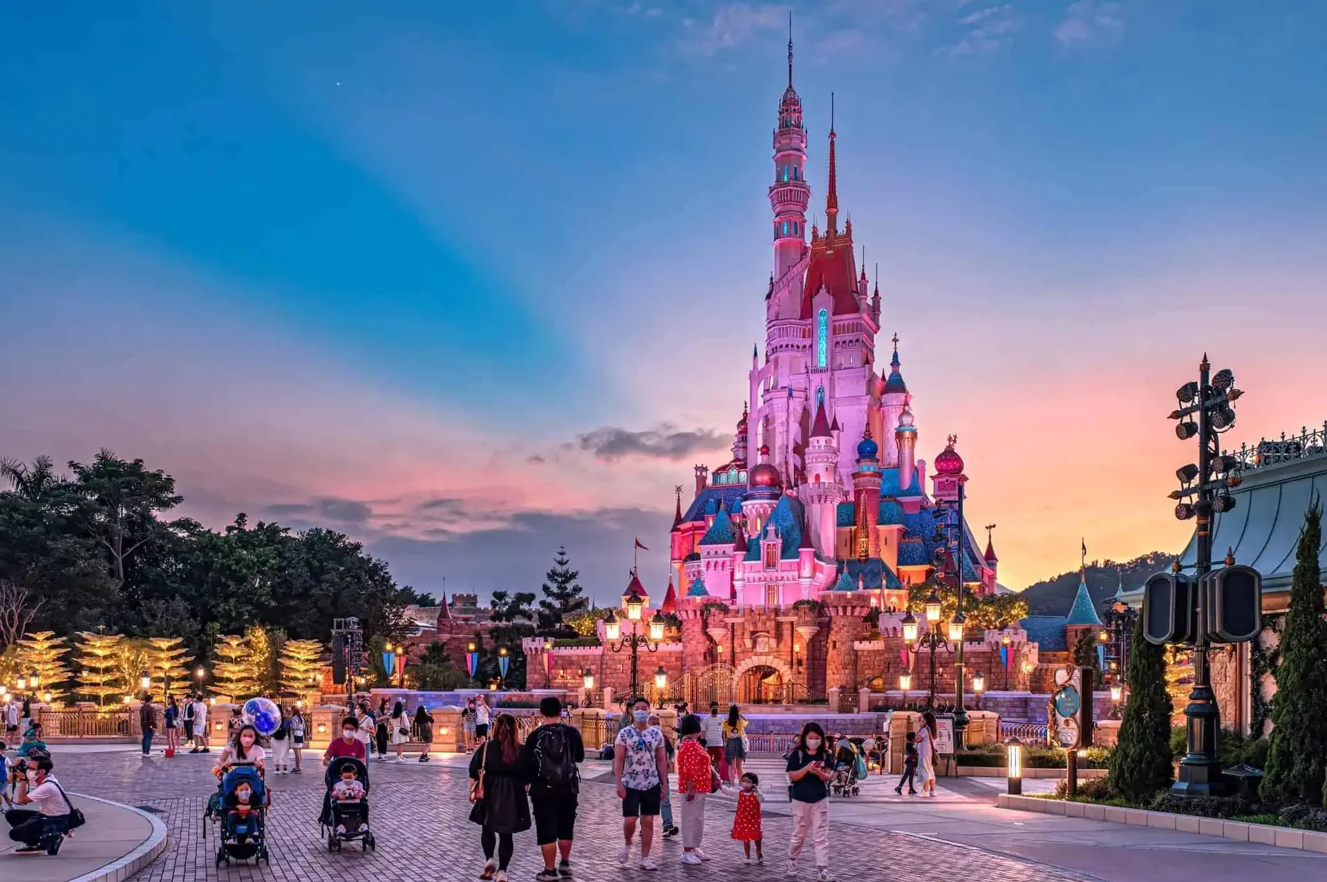 Castle Hong Kong Disneyland Resort