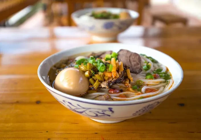 Mifen de Guilin (Macarrão de Arroz de Guilin)