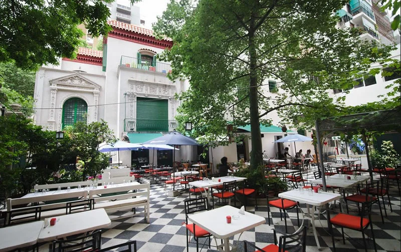 Patio Restaurante Evita Peron