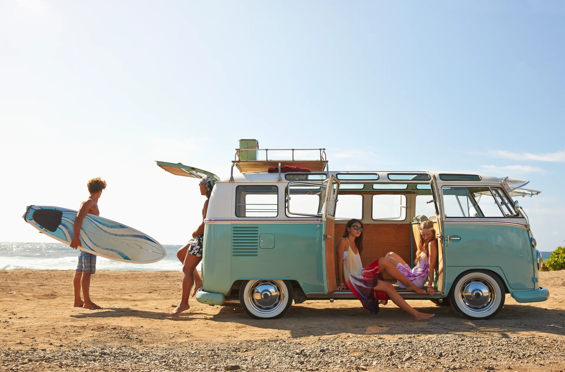 kombi com familia, viagem de verão wavee global esim
